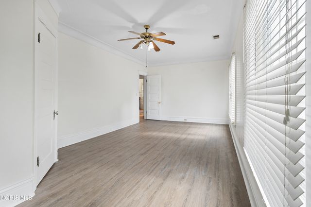 2108 Glenwood Avenue, Toledo, OH 43620