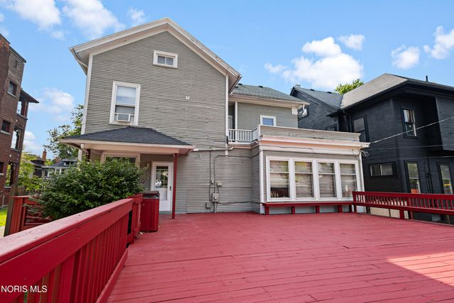 2108 Glenwood Avenue, Toledo, OH 43620