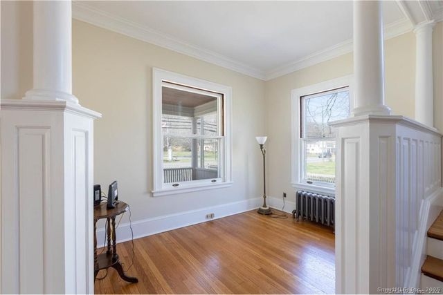 390 Main Street, New Hartford, CT 06057