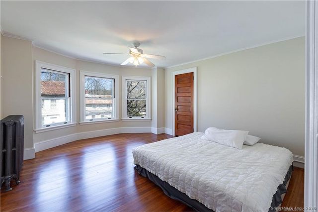 390 Main Street, New Hartford, CT 06057