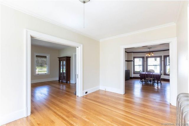 390 Main Street, New Hartford, CT 06057