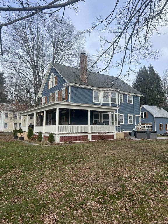 390 Main Street, New Hartford, CT 06057