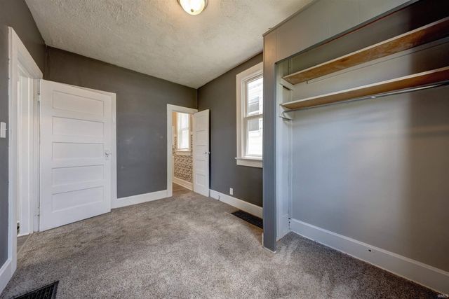 1220 Read Street, Evansville, IN 47710