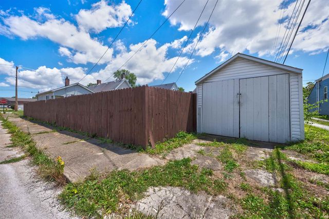 1220 Read Street, Evansville, IN 47710
