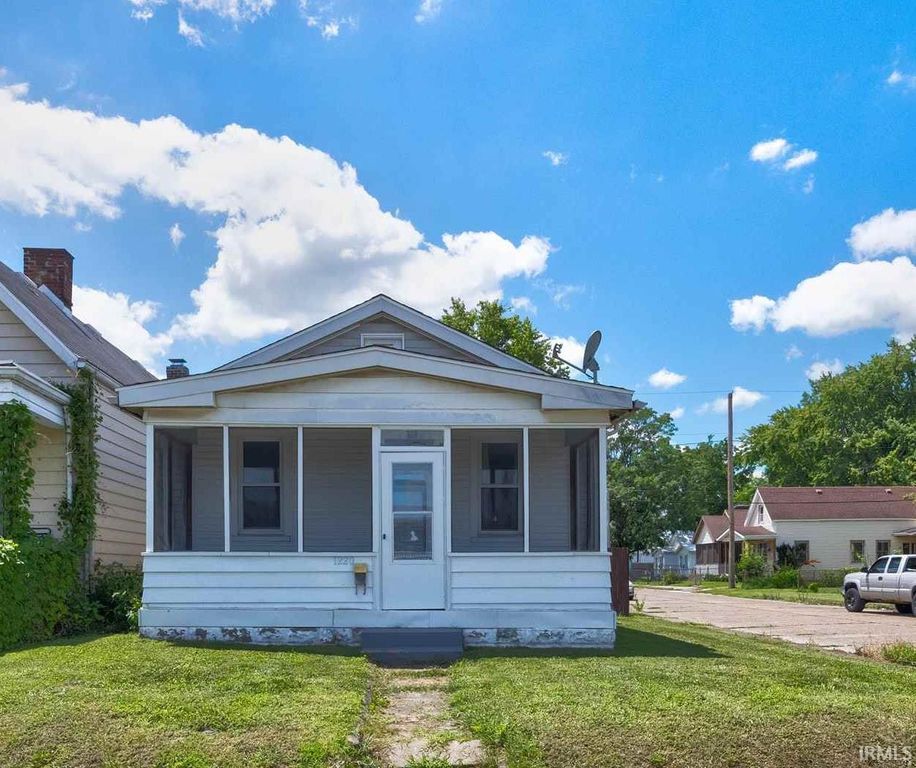 1220 Read Street, Evansville, IN 47710