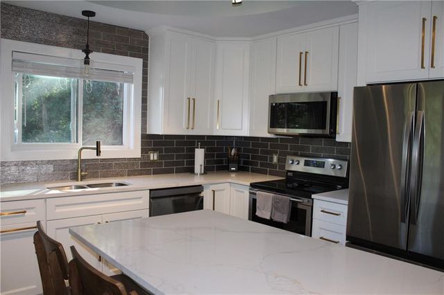 624 Caldwell Street, Excelsior Springs, MO 64024