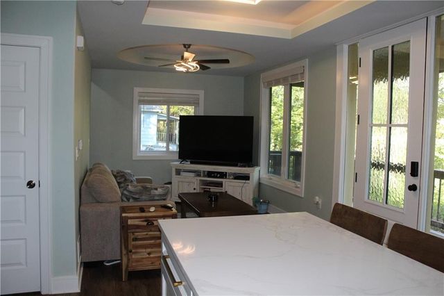 624 Caldwell Street, Excelsior Springs, MO 64024