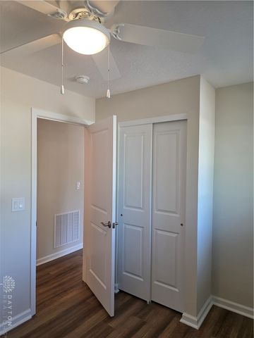 1549 Azalea Drive, Trotwood, OH 45417