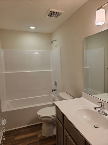 1549 Azalea Drive, Trotwood, OH 45417