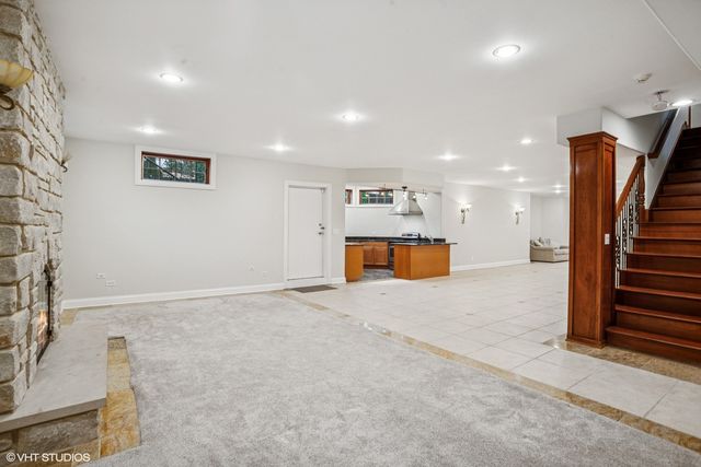 3832 W Chase Avenue, Lincolnwood, IL 60712