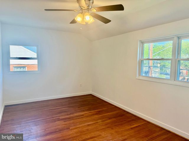 6212 CARTERS LN, Riverdale, MD 20737