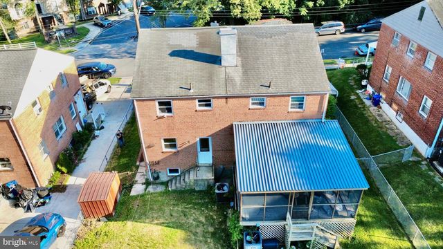 6212 CARTERS LN, Riverdale, MD 20737