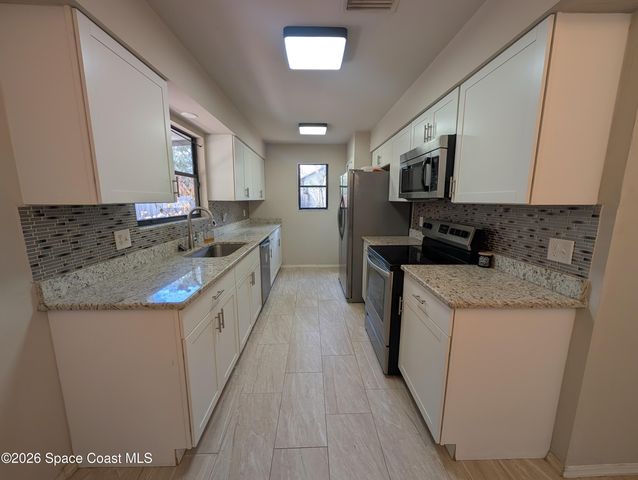 252 Emerson Drive NW, Palm Bay, FL 32907