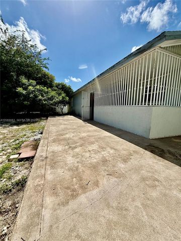 13237 SW 257th Terrace, Homestead, FL 33032