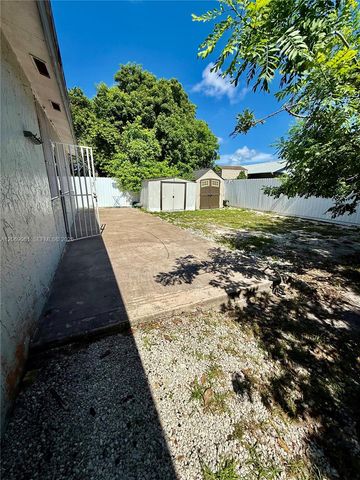 13237 SW 257th Terrace, Homestead, FL 33032