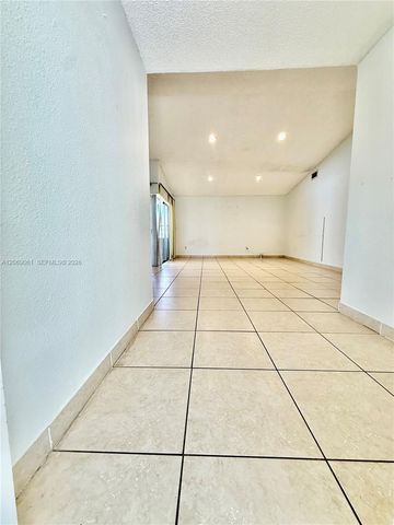 13237 SW 257th Terrace, Homestead, FL 33032