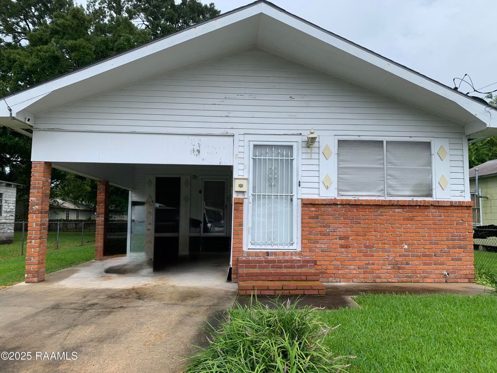 523 Providence Street, New Iberia, LA 70560