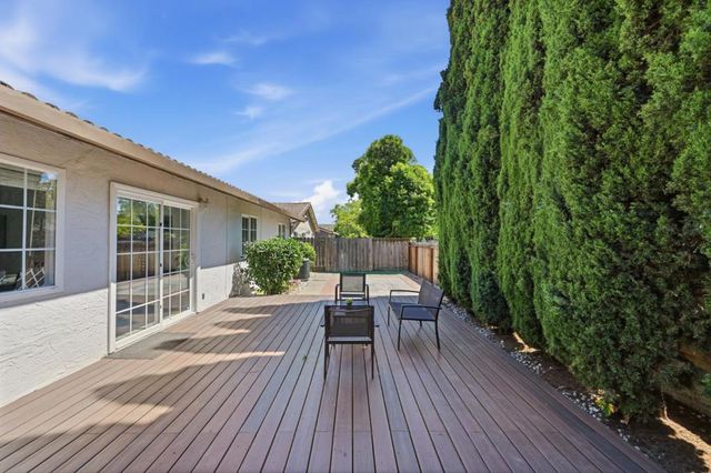 8398 Cypress Court, Dublin, CA 94568