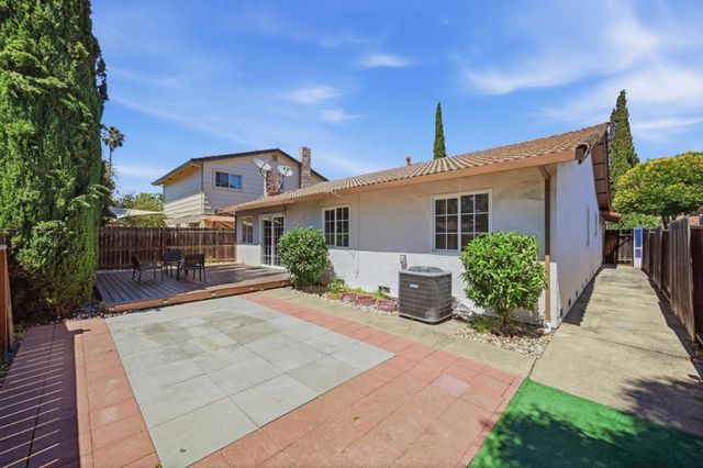 8398 Cypress Court, Dublin, CA 94568