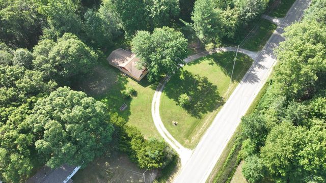 549 S Eight Mile Road, Midland, MI 48640