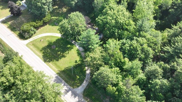 549 S Eight Mile Road, Midland, MI 48640