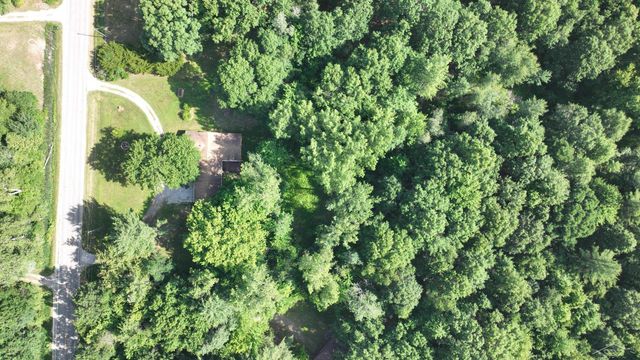 549 S Eight Mile Road, Midland, MI 48640