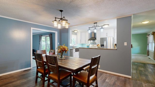 549 S Eight Mile Road, Midland, MI 48640