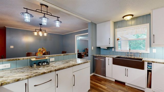 549 S Eight Mile Road, Midland, MI 48640
