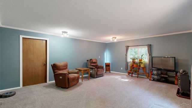549 S Eight Mile Road, Midland, MI 48640