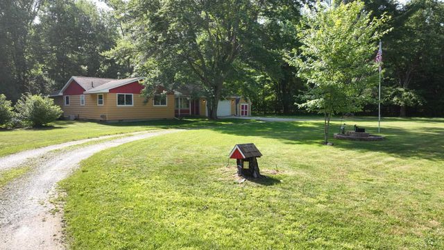 549 S Eight Mile Road, Midland, MI 48640