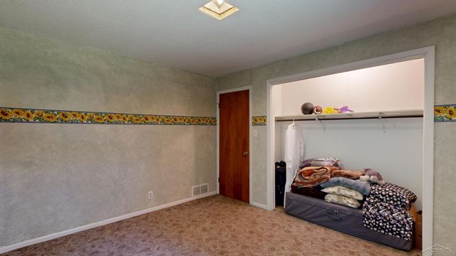 549 S Eight Mile Road, Midland, MI 48640