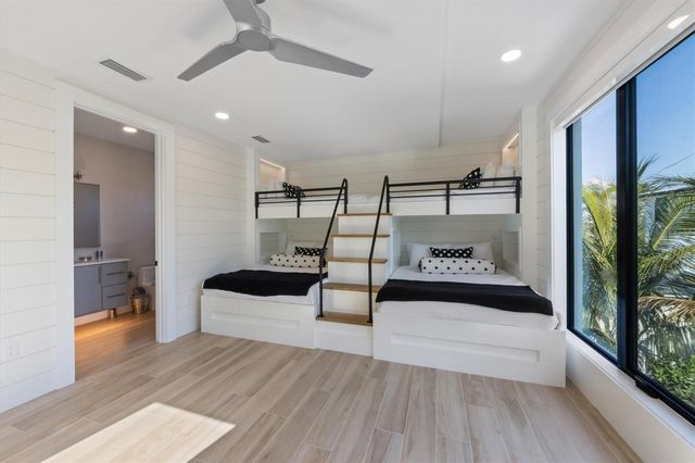 540 S POLK DRIVE, Sarasota, FL 34236