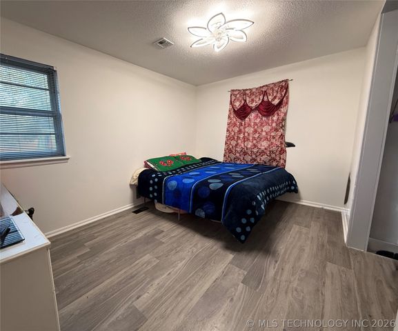 2405 S 123rd East Avenue, Tulsa, OK 74129