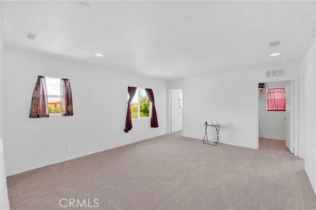 11075 Paso Blanco, Adelanto, CA 92301