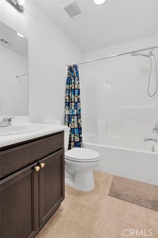 11075 Paso Blanco, Adelanto, CA 92301