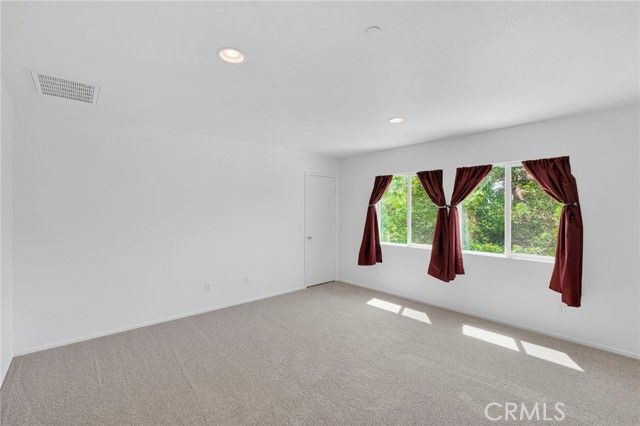 11075 Paso Blanco, Adelanto, CA 92301