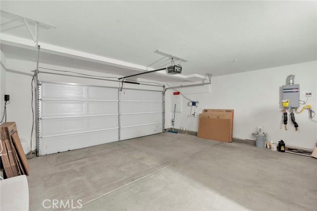 11075 Paso Blanco, Adelanto, CA 92301