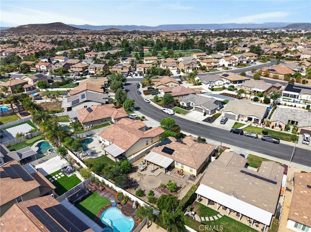 37124 Running Springs Rd, Murrieta, CA 92563