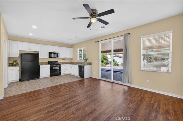 37124 Running Springs Rd, Murrieta, CA 92563