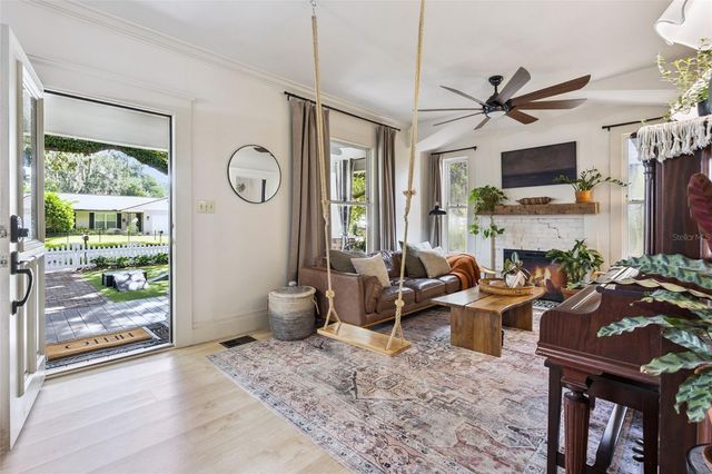 128 N HIGHLAND AVENUE, Winter Garden, FL 34787