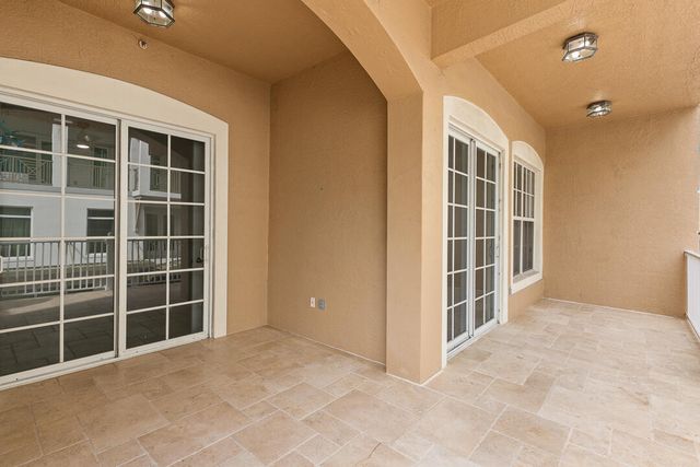 47 SW Osceola Street 206, Stuart, FL 34994