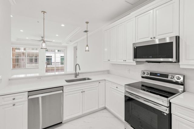 47 SW Osceola Street 206, Stuart, FL 34994