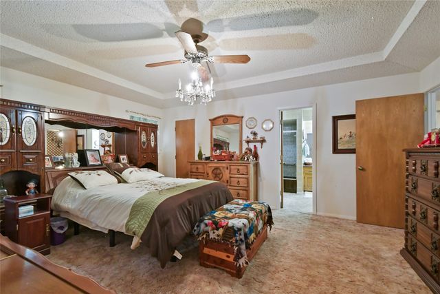 311 Wheeler Creek Court, Gainesville, TX 76240