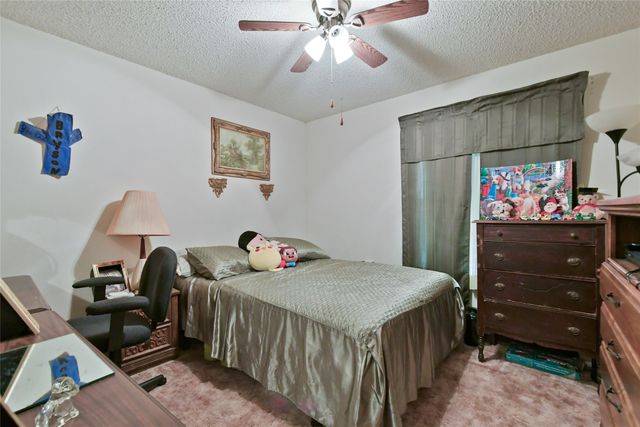 311 Wheeler Creek Court, Gainesville, TX 76240