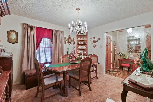 311 Wheeler Creek Court, Gainesville, TX 76240