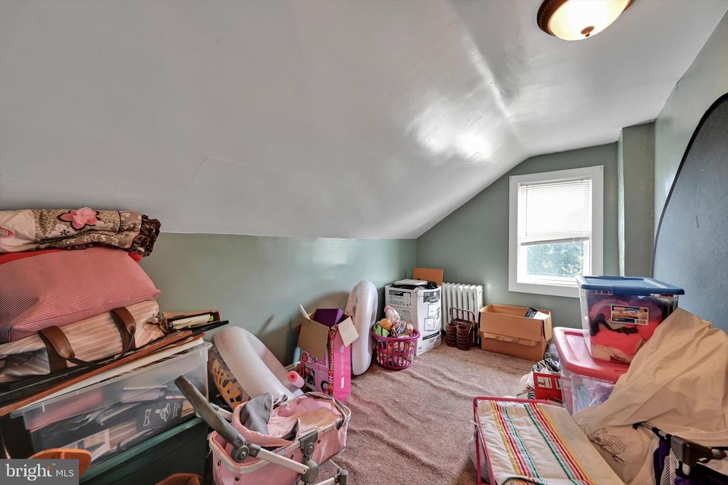 Image 22 of property listing at 234 S SCHUYLKILL AVE, Shenandoah, PA 17976