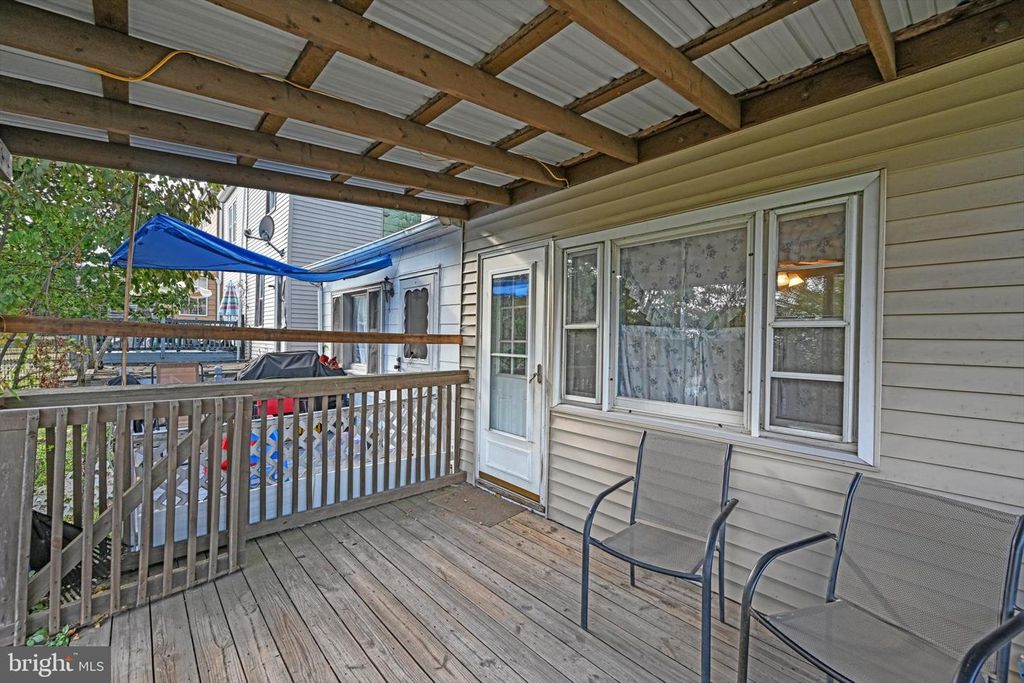 Image 26 of property listing at 234 S SCHUYLKILL AVE, Shenandoah, PA 17976