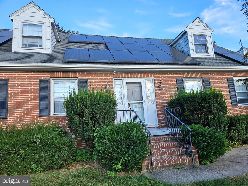 9 SULLIVAN RD, Westminster, MD 21157
