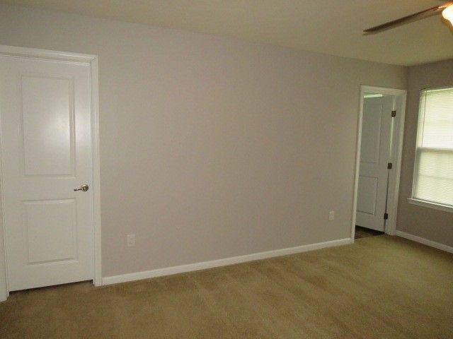 6202 Lenox Ln, South Fayette, PA 15057