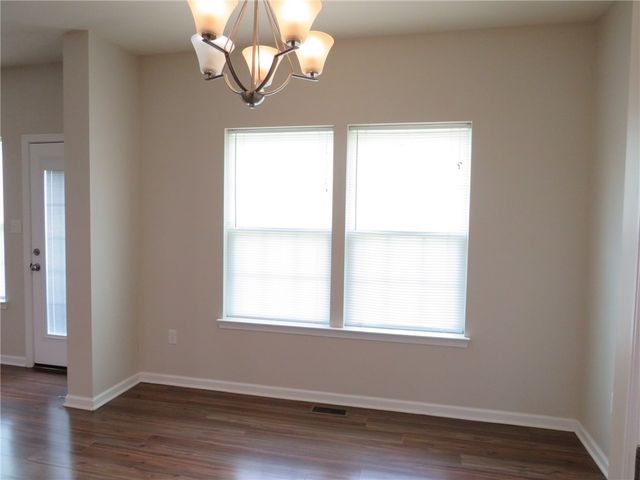 6202 Lenox Ln, South Fayette, PA 15057